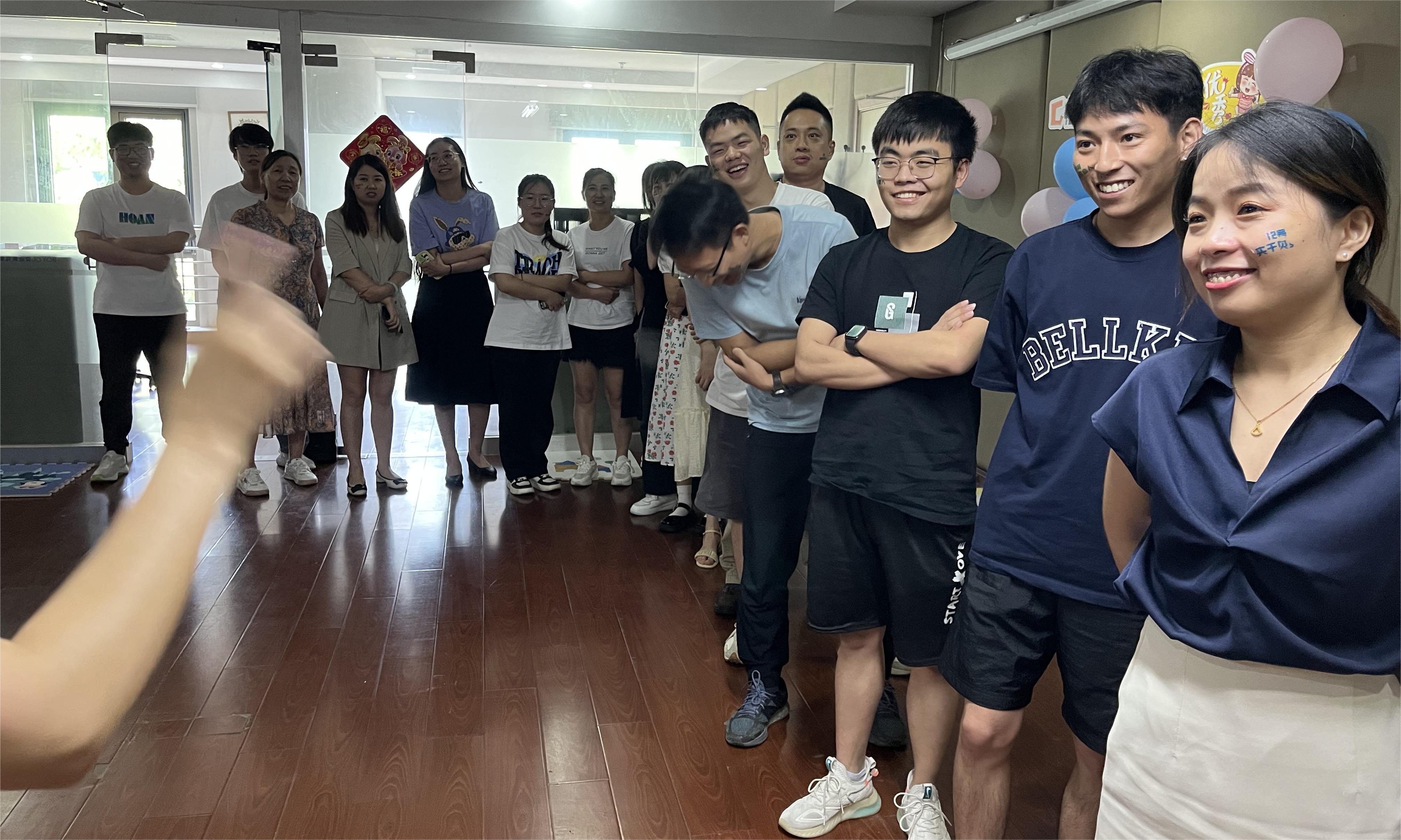 貝業(yè)小伙伴歡樂(lè)生日會(huì)